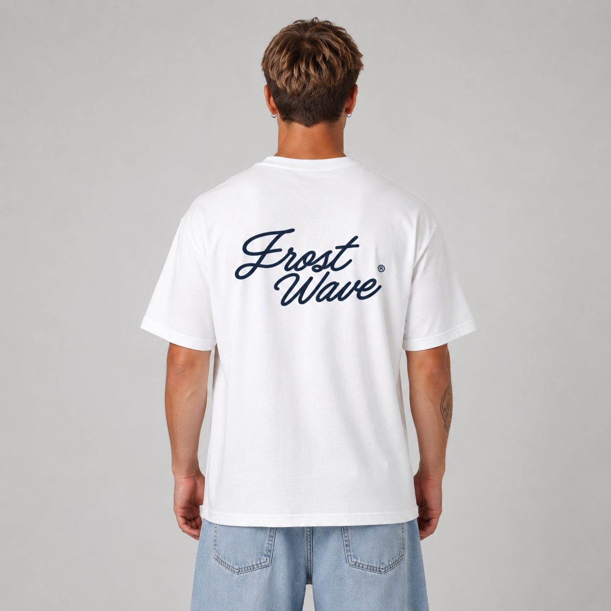 Camiseta Frost Wave Letter